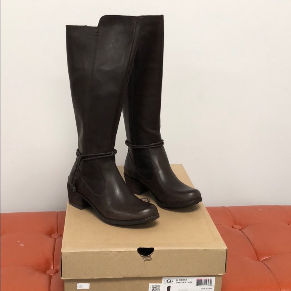UGG-Cierra